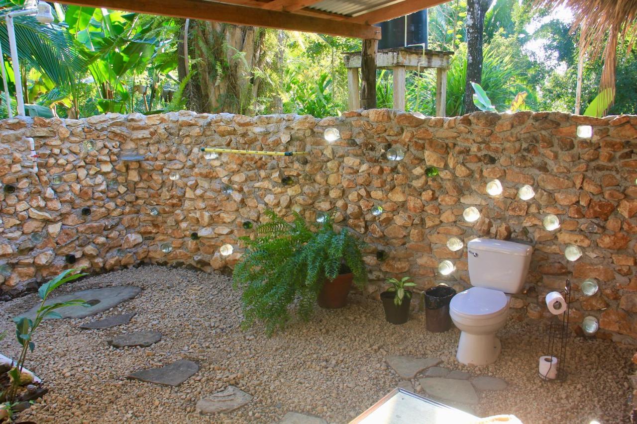 Sun Creek Lodge ปุนตากอร์ดา ภายนอก รูปภาพ